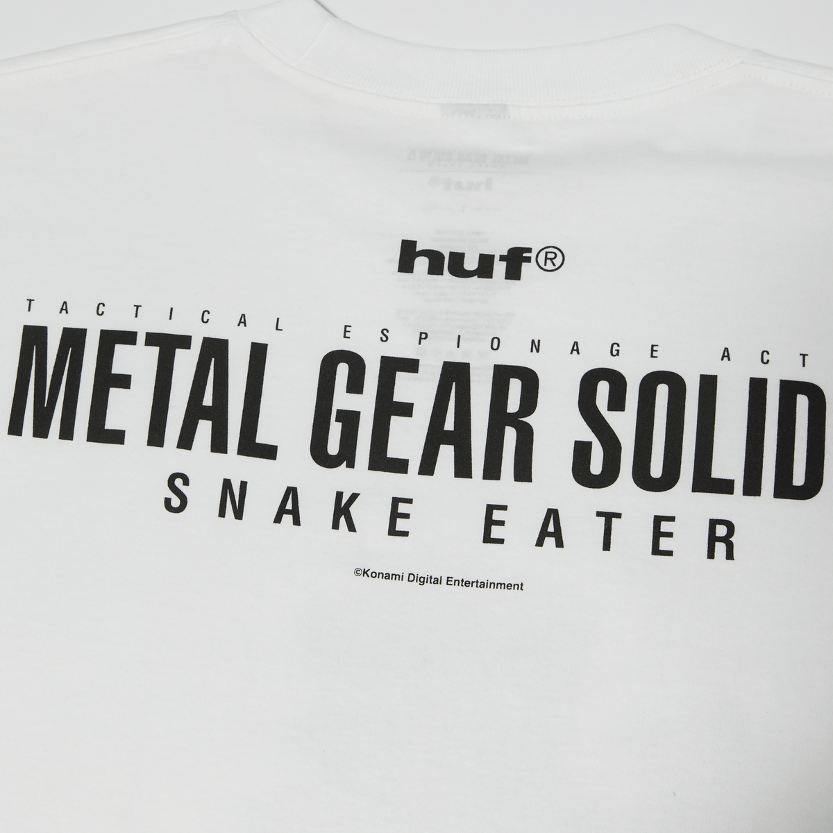 METAL GEAR SOLID Δ: SNAKE EATER CARDBOARD BOX T-SHIRT