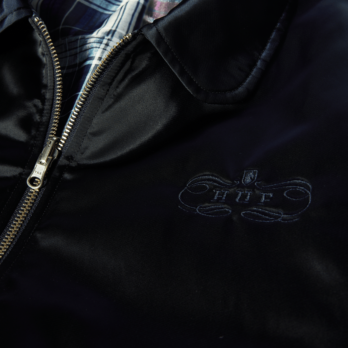 Clothiers Reversible Flight Jacket – HUF Worldwide Clothiers Reversible Flight Jacket – HUF Worldwide