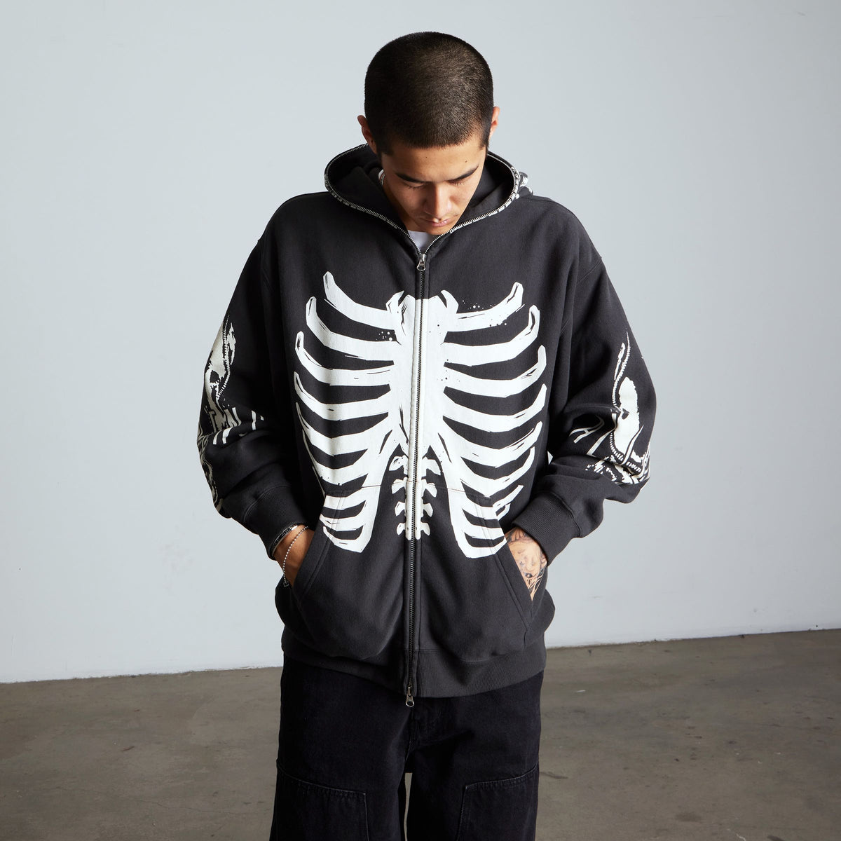 huf x Alien Facehugger Full-Zip Washed Hoodie