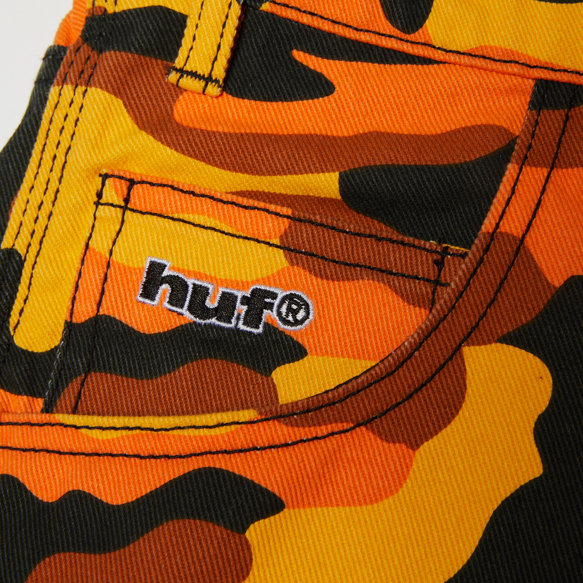 Kinda Loose Double-Knee Camo Short