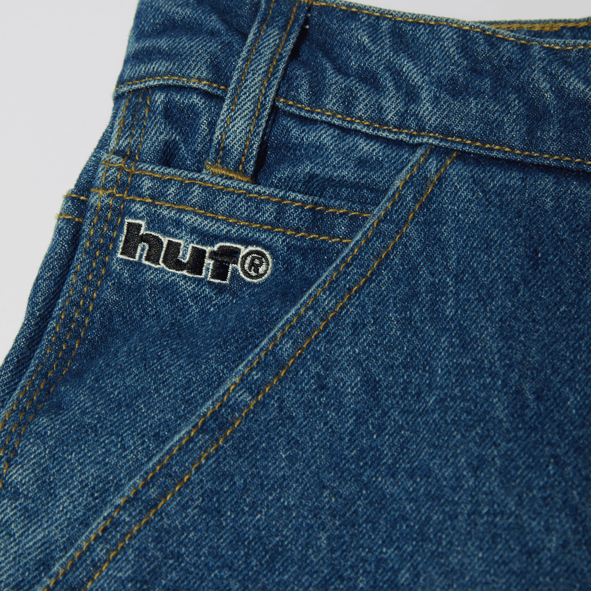 Kinda Loose Double Knees