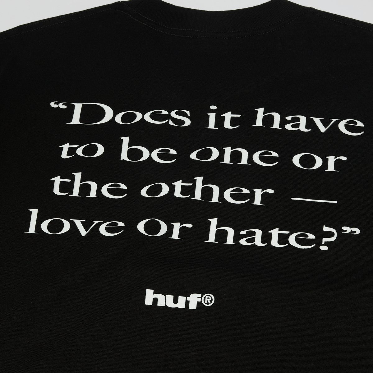 METAL GEAR SOLID Δ: SNAKE EATER SNAKE T-SHIRT